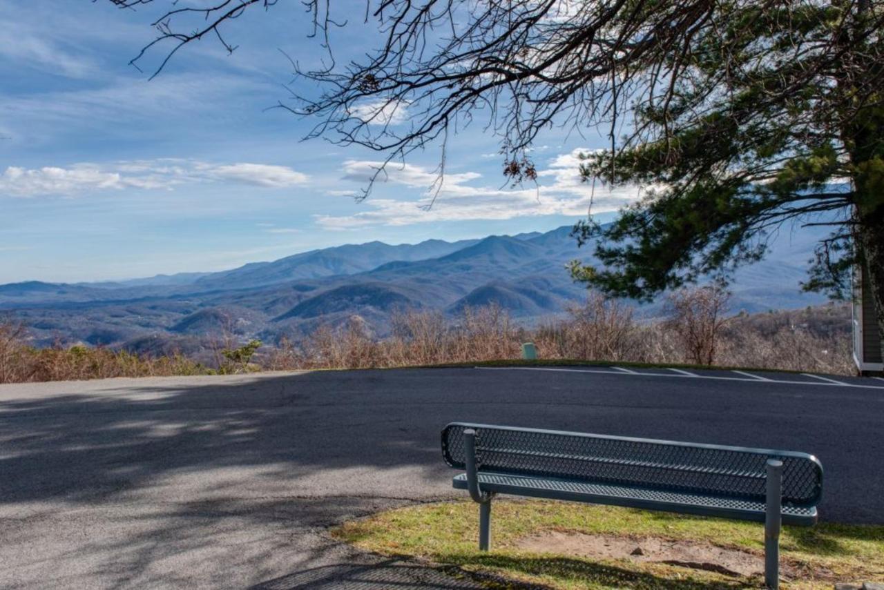 Smoky Mountains Studio With Balcony Gatlinburg Zewnętrze zdjęcie