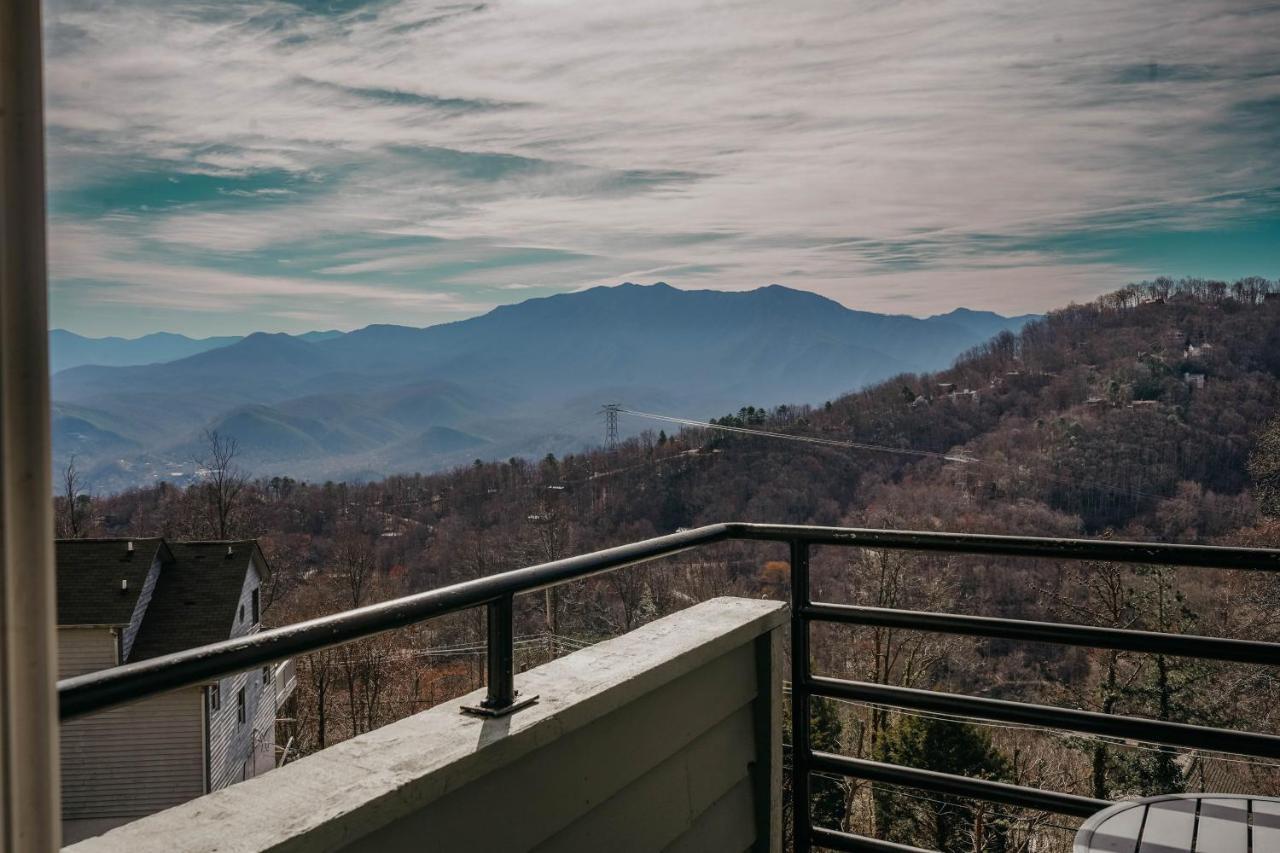 Smoky Mountains Studio With Balcony Gatlinburg Zewnętrze zdjęcie
