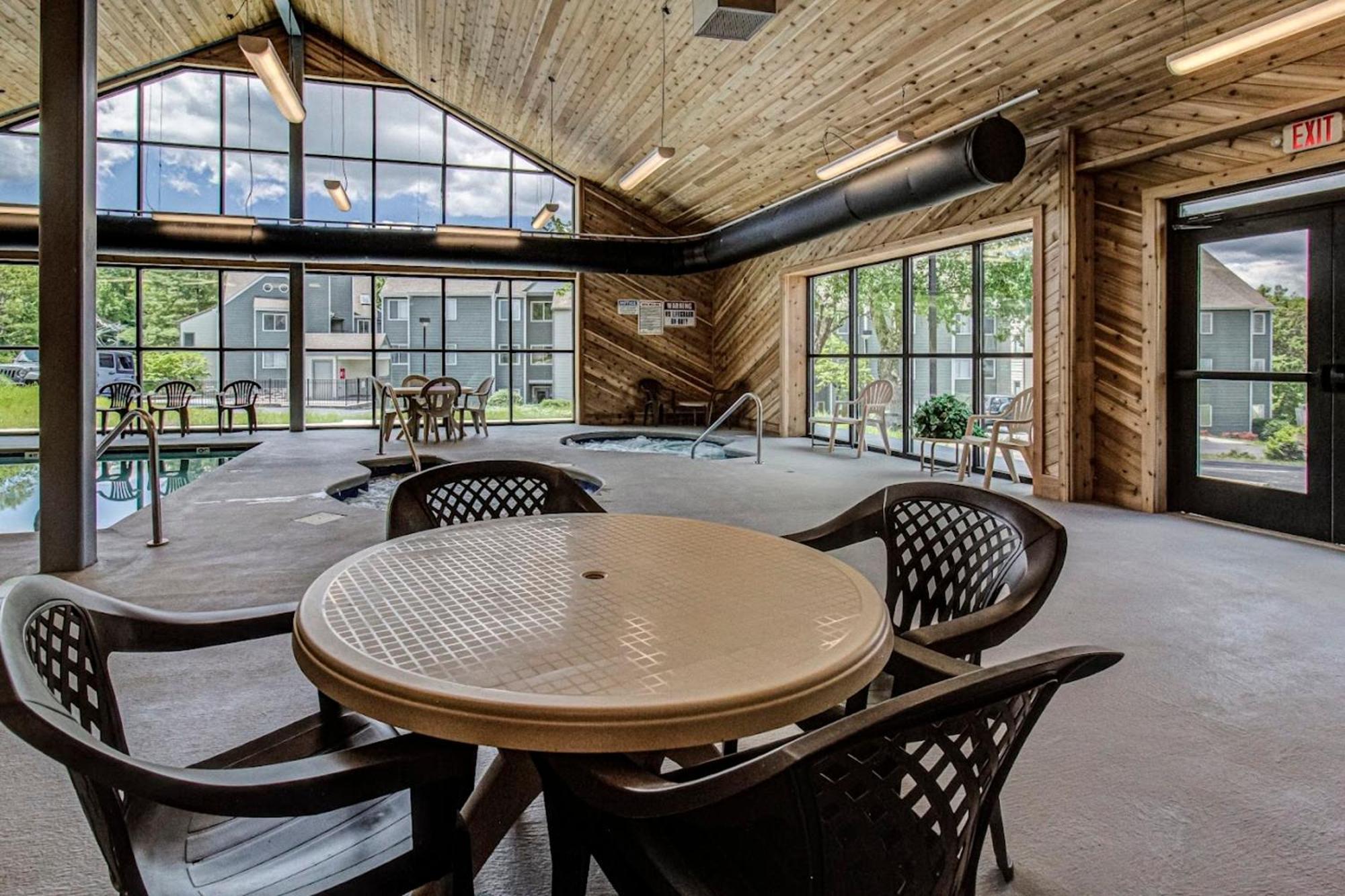 Smoky Mountains Studio With Balcony Gatlinburg Zewnętrze zdjęcie